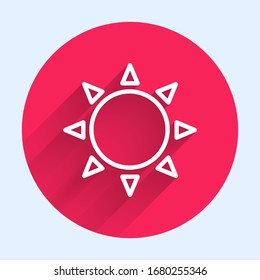 Icono de Sun de línea blanca aislado con una sombra larga. Símbolo de verano. Buen día soleado. Botón de círculo rojo. Ilustración vectorial