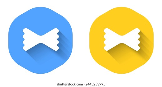Icono de macarrones blancos aislado con fondo de sombra larga. Cocina italiana. Botón circular. Vector