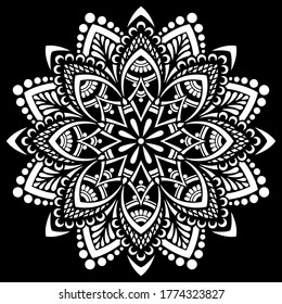 Mandala blanca sobre dibujos animados de esténcil del patrón negro