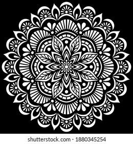 Mandala blanca sobre dibujos animados de esténcil del patrón negro