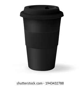 Taza blanca de papel de imitación para café caliente con tapa negra aislada sobre fondo blanco. Tómate una taza de té pequeña en blanco para tu texto de diseño o pancarta de marca.