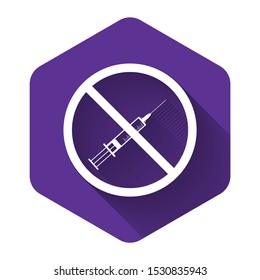 White No vaccine icon isolated with long shadow. No syringe sign. Vaccination, injection, vaccine, insulin concept. Purple hexagon button. Vector Illustration