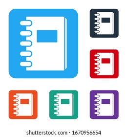 Icono de portátil blanco aislado en fondo blanco. Icono de la barra de notas espiral. Portátil escolar. Panel de escritura. Diario para la escuela. Establecer iconos en botones cuadrados de color. Ilustración vectorial