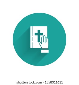 White Oath on the Holy Bible icon isolated with long shadow. The procedure in court. Truth and truth. Promise before god. Green circle button. Vector Illustration