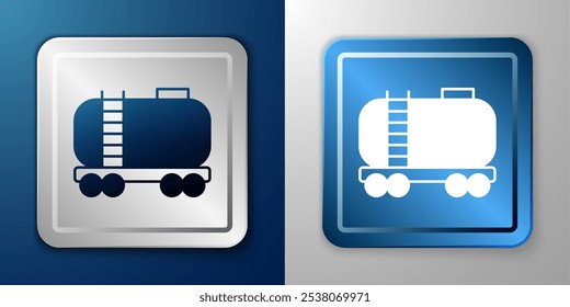 Icono de la cisterna del ferrocarril del aceite blanco aislado en fondo azul y gris. Tanque de aceite de tren en el vagón de ferrocarril. Flete ferroviario. Industria petrolera. Botón cuadrado plateado y azul. Vector