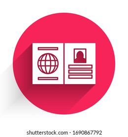 White Passport mit biometrischen Daten Symbol einzeln mit langem Schatten. Identifizierungsdokument. Roter Kreis-Knopf. Vektorillustration-Illustration