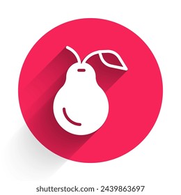 Icono de la pera blanca aislado con fondo de sombra larga. Fruta con símbolo de hoja. Botón de círculo rojo. Vector