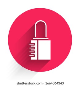 Icono de bloqueo combinado White Safe aislado con una sombra larga. Reloj de combinación. Seguridad, protección, contraseña, privacidad. Botón de círculo rojo. Ilustración vectorial