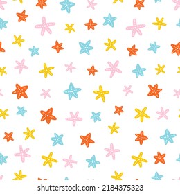 White seamless pattern with colorful starfish.