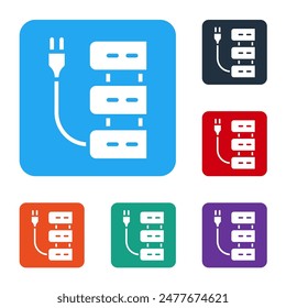 Icono de servidor blanco aislado sobre fondo blanco. Ajuste del App, concepto de servicio, opciones de ajuste, mantenimiento, reparación, fijación. Establecer iconos en Botones cuadrados de color. Vector