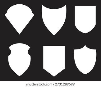 Ícones do escudo branco no fundo escuro para o projeto da segurança