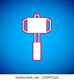 Weißes Vorschlaghammer-Symbol einzeln auf blauem Hintergrund.  Vektorgrafik