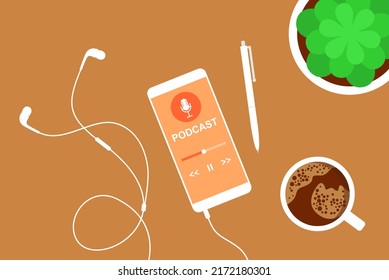 Weißes Smartphone mit Podcast-App auf dem Bildschirm, Kopfhörer, Kaffeetasse, Blumentopf und Stift auf orangefarbenem Hintergrund. Flache Vektorgrafik