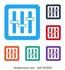 Icono del controlador del mezclador de sonido blanco aislado en fondo blanco. Botones deslizantes del equipo Dj. Combinando consola. Establecer iconos en botones cuadrados de color. Ilustración vectorial