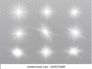 Faíscas brancas brilho efeito de luz especial. Vector brilha em fundo transparente. Padrão abstrato de Natal. Partículas de pó mágico espumante