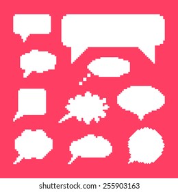 white speech bubbles set on pink background. concept of web communion, 8 bit game, onomatopoeia, video-game, marks and quotation element. pixelart style trendy modern design vector illustration