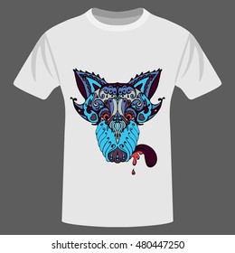White t-shirt with the head of a wolf, dog, in zentangle style.patterned print design