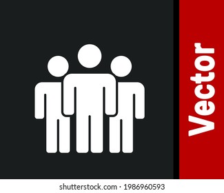 Icono del grupo Usuarios blancos aislado en fondo negro. Icono de grupo de personas. Símbolo de avatar comercial - icono de perfil de usuario.  Vector