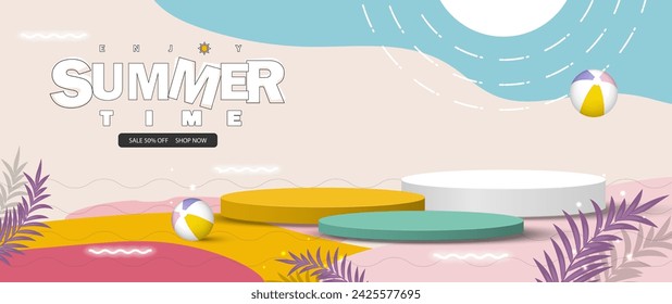 Podio blanco, amarillo, verde con escena abstracta de verano, sol, bolas de playa y hoja tropical en estilo de dibujos animados sobre fondo colorido. Plataforma vacía para producto de exhibición, venta. Ilustración vectorial.