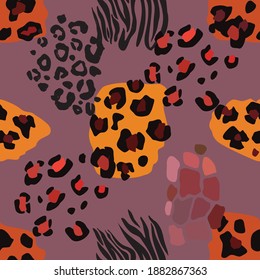 Wild animal mix seamless pattern. Jaguar, leopard, zebra, giraffe, tiger and cheetah print. Abstract background. Textile design. Vector fashion illustration.