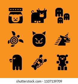wild, kid, delicious and arctic icon set. Vector illustration for web and design.