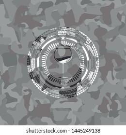 wine cup icon on grey camo pattern