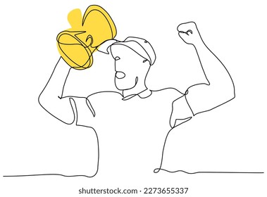 Gewinner mit goldener Tasse in einer Linie auf weißem Hintergrund. Stock-Vektorgrafik eines jugendlichen Mannes mit Biceps. Das Konzept des Sieges im Sport.