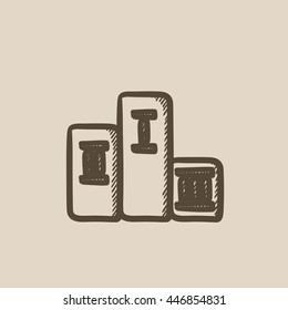 Icono de esbozo vectorial de podio de los ganadores aislado en el fondo. Icono del podio Ganadores dibujado a mano. Icono de esbozo de podio para infografía, sitio web o aplicación.