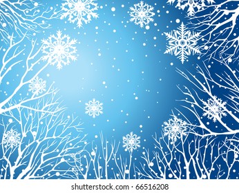 Winterhimmel mit Bäumen und Schneeflocken