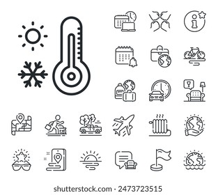 Copo de nieve de invierno, signo del sol. Avión jet, mapa de viaje e iconos de contorno de Reclamo de equipaje. Icono de línea de termómetro de Clima. Símbolo de temperatura. Señal de la línea del termómetro de Clima. Vector