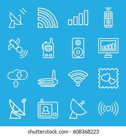 Wireless icons set. set of 16 wireless outline icons such as signal, photo with heart, satellite, loudspeaker, intercom, wi-fi, remote control, walkie talkie, download cloud