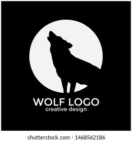 The wolf howls to the moon logo. Vector eps 10.