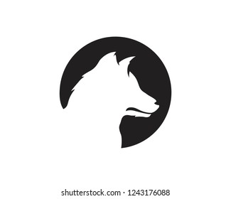 Wolf Logo Template Stock Vector (Royalty Free) 1243176088 | Shutterstock