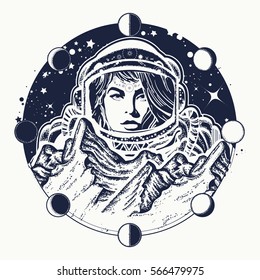 Arte de tatuajes de astronauta mujer. Spaceman explorando nuevos planetas. Montañas en Marte. Símbolo de viaje espacial, diseño de camisetas de investigación científica 