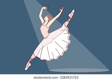 La bailarina salta bailando en el escenario de un ballet actuando con número de corona frente a la audiencia. Una bailarina en el centro de la atención está vestida con vestido blanco de nieve para ballet clásico