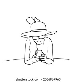 mujer con sombrero usando mensajes de texto de smartphone relajándose en ilustración de playa vectorial dibujado a mano aislado en el arte de fondo blanco.