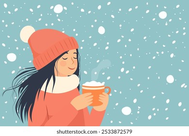 Mulher segurando um café com marshmallows. Uma jovem mulher de chapéu e casaco rosa de inverno bebe café delicioso com marshmallows em uma rua de inverno, contra o pano de fundo da neve caindo.