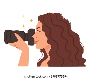 
Frauen Fotograf mit Kamera.Schöne weibliche Fotojournalistin.Model macht ein Foto.Frau im Profil.