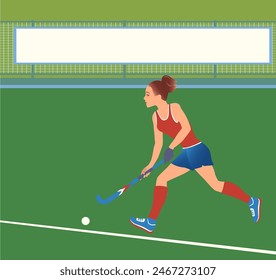 Frau, die Feldhockey spielt, Schlagball mit Feldhockeyschläger. Das Mädchen trägt Tank-Top, Shorts, Sportschuhe. Hintergrund zeigt grünes Feld mit Linien und Werbe-Banner oder Plakat auf Zaun.