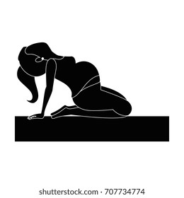Woman pregnant doing prophylaxis exercises