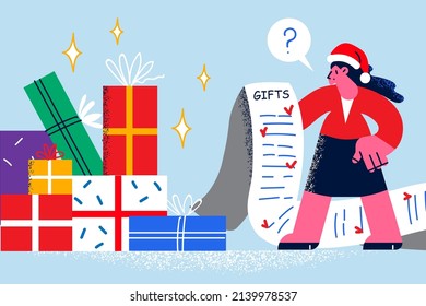 Mujer en el sombrero de Santa Ana con lista de regalos para la celebración de Año Nuevo. Mujer de negocios prepara regalos envueltos para la fiesta de Navidad. Vacaciones y vacaciones de invierno. Ilustración vectorial plana. 