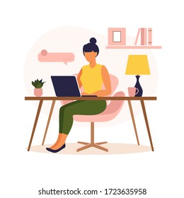 Mujer sentada en una mesa con ordenador portátil. Trabajar en un equipo. Concepto de autonomía, educación en línea o medios sociales. Concepto independiente o de estudio. Estilo plano. Ilustración vectorial aislada en blanco.