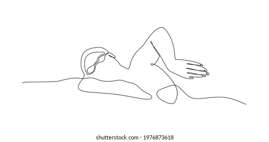 A woman swimming in free style at the swimming pool - continuous one line drawing