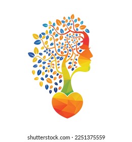 Diseño de plantilla de vectores de árbol de mujer. La Mujer Enfrenta El Diseño Del Vector De Hojas.
