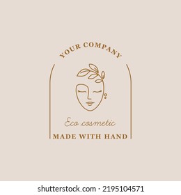 Cara de mujer en hojas. El concepto de diseño abstracto para salones de belleza, masajes, ecocosméticos y spas. Plantilla de diseño del logotipo femenino vectorial.
