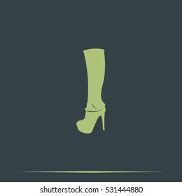 The women boot icon.