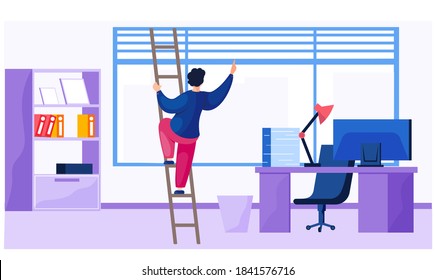 Los trabajadores pasan tiempo en el lugar de trabajo. Un hombre sube una escalera cerca de la ventana y levanta el brazo. Día de trabajo en la oficina. El tipo subió al piso de arriba para arreglar la ventana o arreglar las persianas