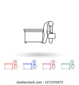 El trabajador es un ícono multicolor muy cansado. Línea delgada simple, contorno vector de personas en los iconos de trabajo para ui y ux, sitio web o aplicación móvil