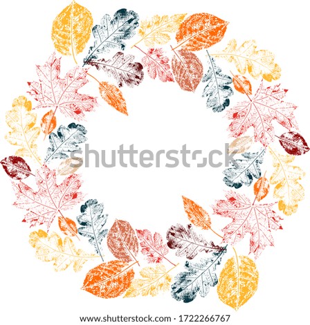 
A wreath of prints of autumn leaves. Vector.