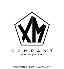 Diseño del logotipo de la letra creativa de XM